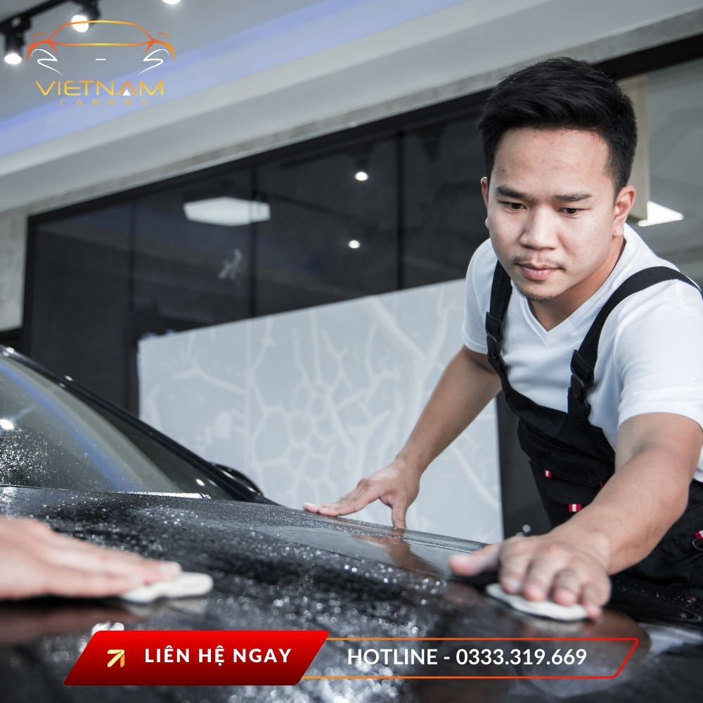 Dán phim PPF bảo vệ sơn ô tô tại TP.HCM giá rẻ, Uy tín