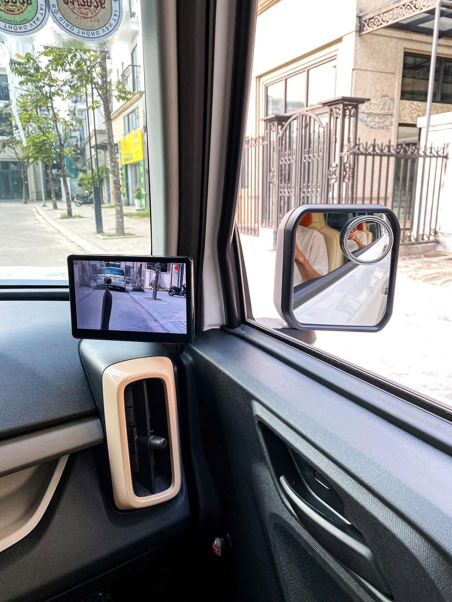 Gương Điện Tử Toshi 4K – Không Điểm Mù, Hỗ Trợ Lùi, Cảnh Báo Vượt