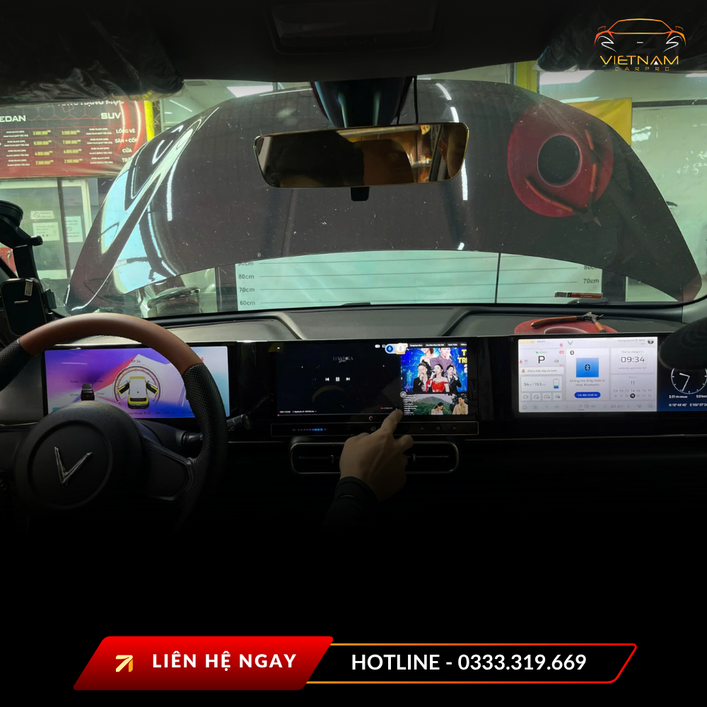 Màn hình Limo Green nâng cấp độ phân giải 4K hiển thị sắc nét, màu sắc chân thực, giúp trải nghiệm lái xe hiện đại và cao cấp hơn rõ rệt.